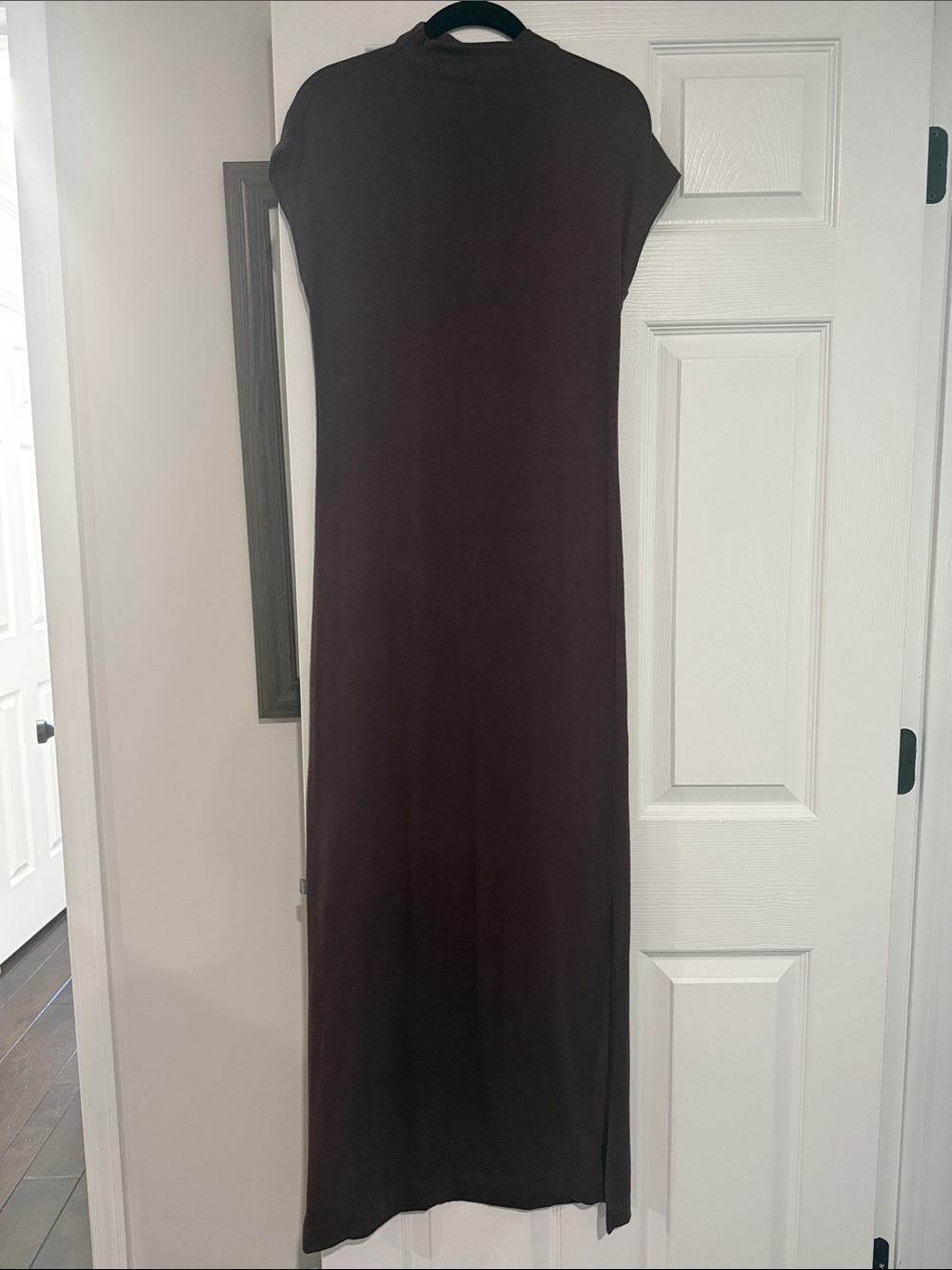 Lou & Grey Dark Brown Cap-Sleeve Maxi Dress - perfect for Fall / Family Pictures